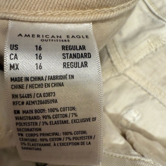 American Eagle| Khaki Jeans size 16 - Picture 3 of 5